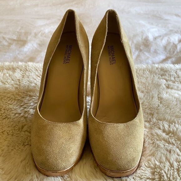 Michael Kors Women’s Heels Size 9 - Picture 1 of 4